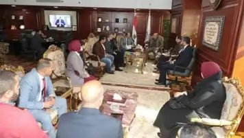 محافظ بني سويف يبحث مع الغرفة التجارية عدد من الملفات المهمة وتوفير فرص عمل للشباب