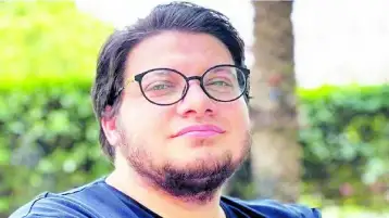 لقاء "هيكل" و"الهضيبي" منذ 68 عاما: أساليب دعاية الجماعة لتبييض صفحة إرهابييها.. حسام منوفي مثالا!