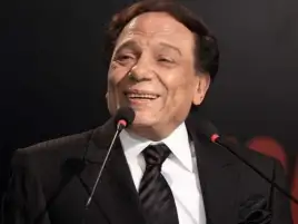 نص  حوار عمره 24 عاما مع ملك الكوميديا الزعيم عادل إمام