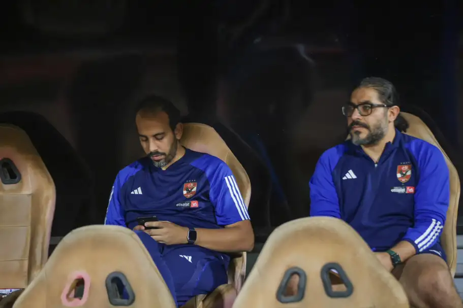 طبيب الأهلي يكشف تطورات إصابة علي معلول