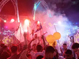 تهنئة خاصة بمناسبة زفاف بن شقيق الزميل عادل عبدالحفيظ
