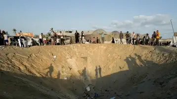 السعودية تُدين بشدة استهداف مواصي خان يونس جنوب غرب قطاع غزة