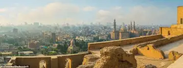 "مصر أعلى من الكلام" - قصيدة للشاعر الفلسطيني المتوكل طه