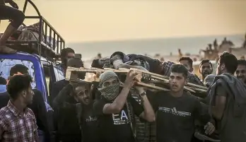 مخدرات في المساعدات ومقاولون للهدم والقتل.. وسائل إسرائيلية وأمريكية جديدة لإبادة فلسطينيي غزة