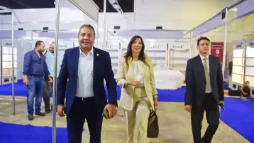 لجنة سيدات الاعمال تتفقد جناح أصحاب الحرف اليدوية بمعرض أهلا مدارس بمدينة نصر