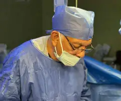 الفرق الطبيه بهليوبوليس تنجح في إجراء جراحه عاجله تشمل إستئصال جزء من المعده والطحال والحجاب الحاجز