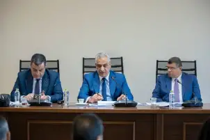 وزير الدولة للإنتاج الحربي وضع خطط قصيرة ومتوسطة وطويلة الأجل لتحسين الأداء