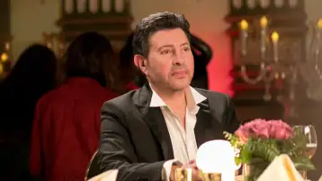 مهرجان القاهرة السينمائي ينعى الفنان الكبير هاني شاكر