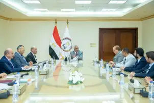 وجمبلاط: ناقشنا مشروعات بحثية لطلاب "هندسة الإسكندرية" وآليات الاستفادة منها صناعيًا