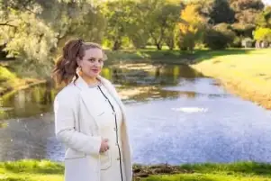 من أوبسالا بالسويد.. الدكتورة زينة منير تقود أبحاثًا دولية في السياسات البيئية والعمل المناخي