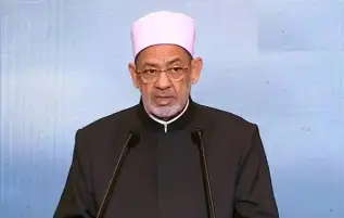 شيخ الأزهر يعزي أسر شهداء «لقمة العيش» ضحايا حادث «وصلة الدواويس» بالإسماعيلية