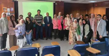 اللغات والترجمة بالأهرام الكندية تنظم ورشة عمل تدريبية لهيئة التدريس حول الكتابة عن البيئة