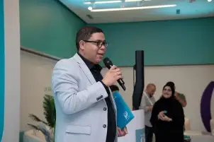 سفيان البرّاق من لقب "قارئ العام" إلى باحث ومؤلف في الأدب والنقد
