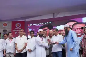 إطلاق برنامج المكافآت الشهرية للعاملين في المؤسسات الدينية بفولغازي ببنغلاديش